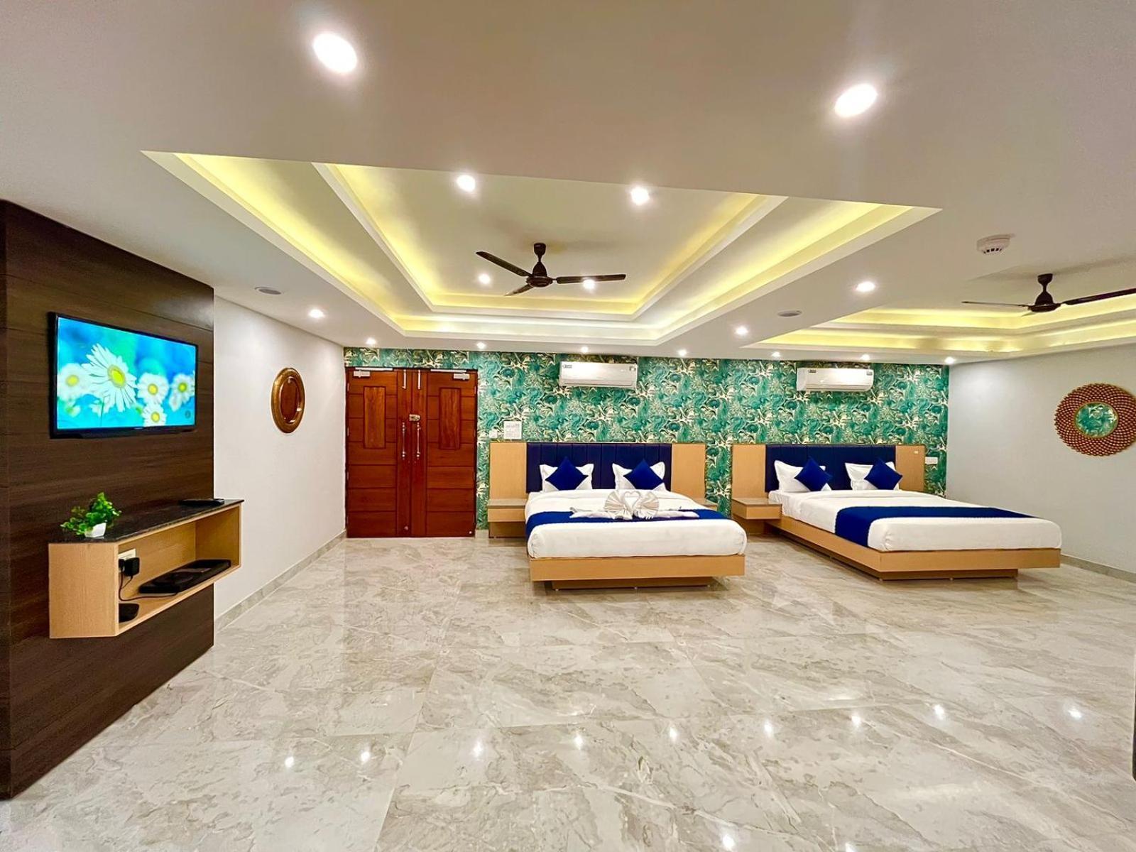 The Eleganza Hotel Jhajra ภายนอก รูปภาพ